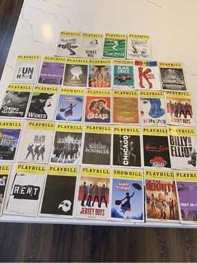 Broadway Theater Playbills (32) Books Vintage Early - Late 2000’s